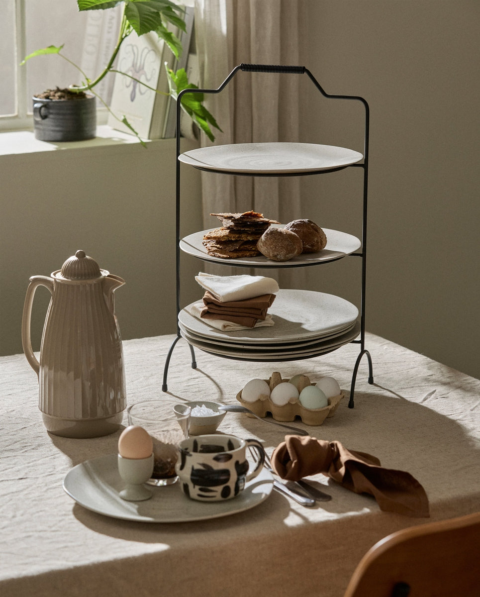 Nordal isoleerkan in warm beige in een nieuw huis