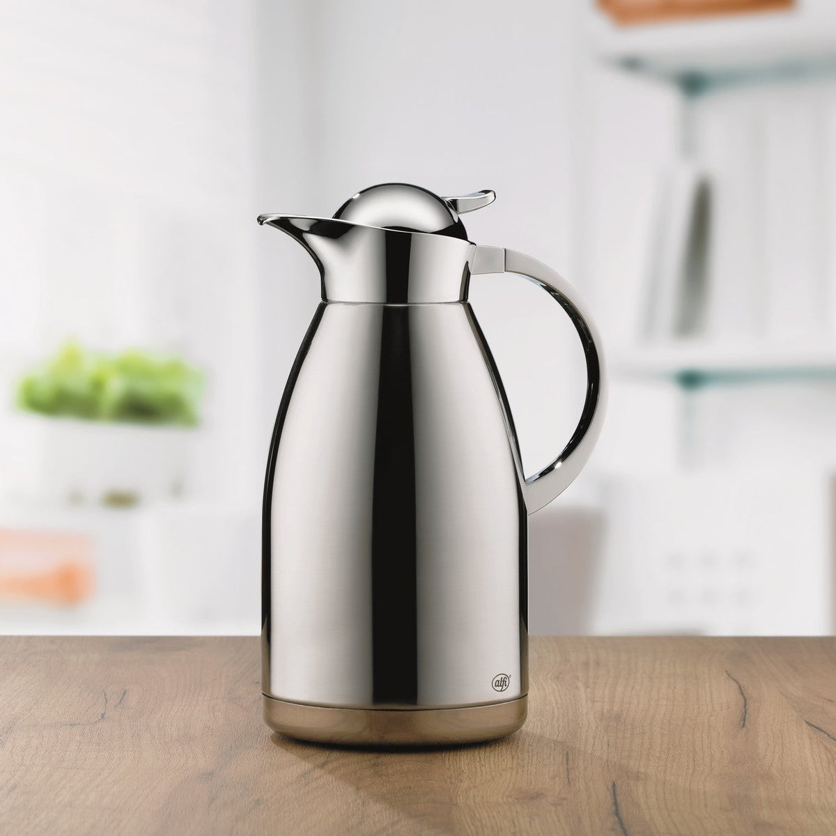 alfi Albergo isoleerkan van 2 liter voor koffie bij een ledenvergadering